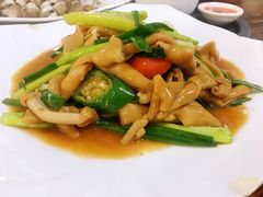 -张家卫·阳江菜·小海鲜(肥婆湾桥店)