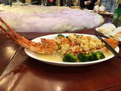 -御满江海鲜酒家(洛溪新城店)