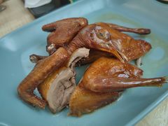 红烧乳鸽-新世界餐厅(万达店)