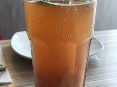 -必胜客(上海新南方商城PH店)