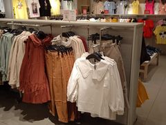 -H&M(星河城店)