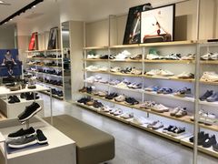 -hotwind热风(丽影广场店)