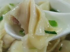-老西白点心店