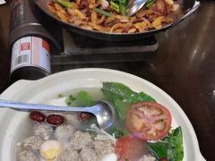 -富正毅三下锅·湘西韵味(天门山索道店)