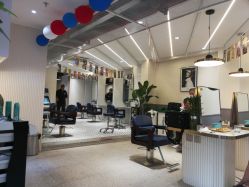 -PE SALON