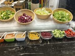 -东方红海鲜百汇(国际大厦店)