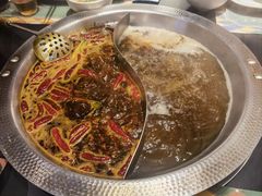 -廖掌柜·重庆鲜货火锅(上海首店)