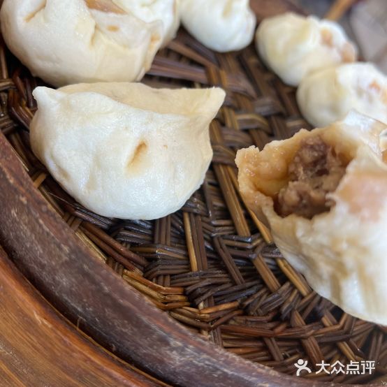 三来风包子铺辣汤锅
