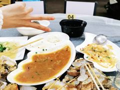 -覃记海鲜美食餐厅