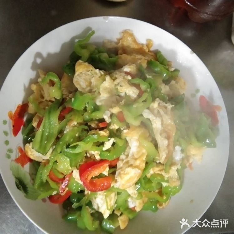 青椒炒鸡蛋.简单快捷又好吃!
