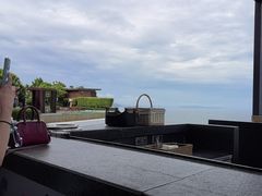 -瑰丽酒店·海吧·天际下午茶·现场DJ·天台酒吧
