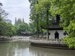 -汇龙潭