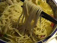 -轻捞慢起面馆(新世界百货店)