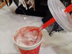 -DQ·蛋糕·冰淇淋(新玛特分店)