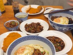 -沪西老弄堂面馆(定西路店)