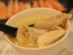 -鲜入围煮花胶鸡海鲜火锅