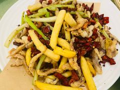 -桃子餐厅·天津菜(王顶堤总店)