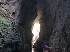 -苗人谷