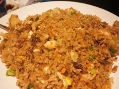 -臻鲜燕海鲜融合餐厅(金陵style店)