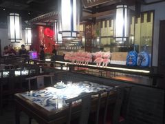 -川流不息·地道川菜·小龙虾(新松江路店)