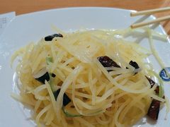-西部马华清真兰州牛肉面·烧烤夜市(三里河店)