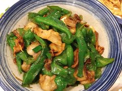 不二小炒肉-老板很二(吉大店)