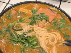 -肥汁米蘭香港米线(长宁来福士店)