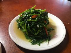 豌豆尖-88号小吃店·经典云南菜·地道纳西美食