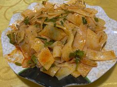酸凉皮-马旭土鸡焖花卷·真域顺西域美食(天马大道店)