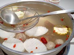 -八合里牛肉火锅(上海世茂广场店)