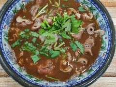 卤煮火烧-杨记老门框百年卤煮(回龙观文化西路店)