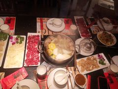 -牛事制造局牛肉火锅(莲岳路店)