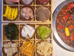 -芈重山老火锅(广州首店)