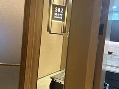 -泓历皇朝酒店(东亭店)