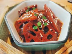 -蜜桃餐厅·伴山(湖滨商业街店)