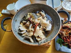 -隔壁老王·家常云南菜(花巷店)