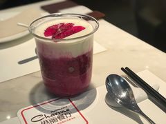 火龙果奶酪杯-港丽餐厅(高德置地店)