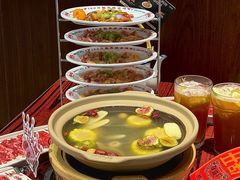 -沙胆彪炭炉牛杂煲(上海日月光广场店)