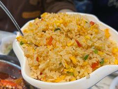 -凤凰路何眼镜香辣蟹(花果园店)