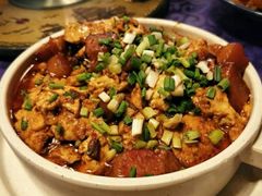 烧肉压豆腐-95号酱骨·一块豆腐(展春园西路店)