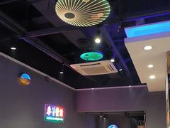 -老街烧烤大排档·地道湖北菜·龙虾馆(汉口火车站店)
