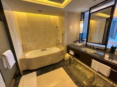 -舟山希尔顿酒店