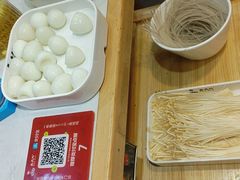 -鲁员外地锅鸡地锅鱼(古墩路店)