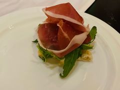 新鲜水牛芝士披萨-卡佩罗意大利餐厅及酒吧Al Cappello Trattoria