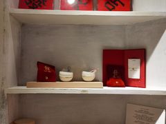 -LADY FAFA(巨鹿路陕西南路路口店)