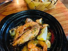 -羽深肉铺 Steak & Wine