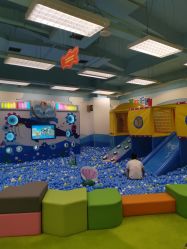 -莫莉幻想儿童乐园(郑州丹尼斯三天地店)