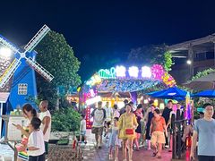 -三亚海昌梦幻海洋不夜城