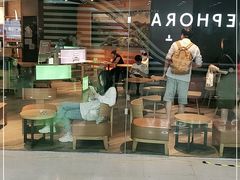 门面-星巴克臻选(周浦万达店)