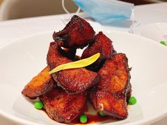 老上海熏鱼-新吉士·上海菜(浦东LCM置汇旭辉店)